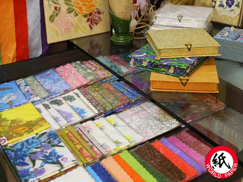 Papel de seda japonês